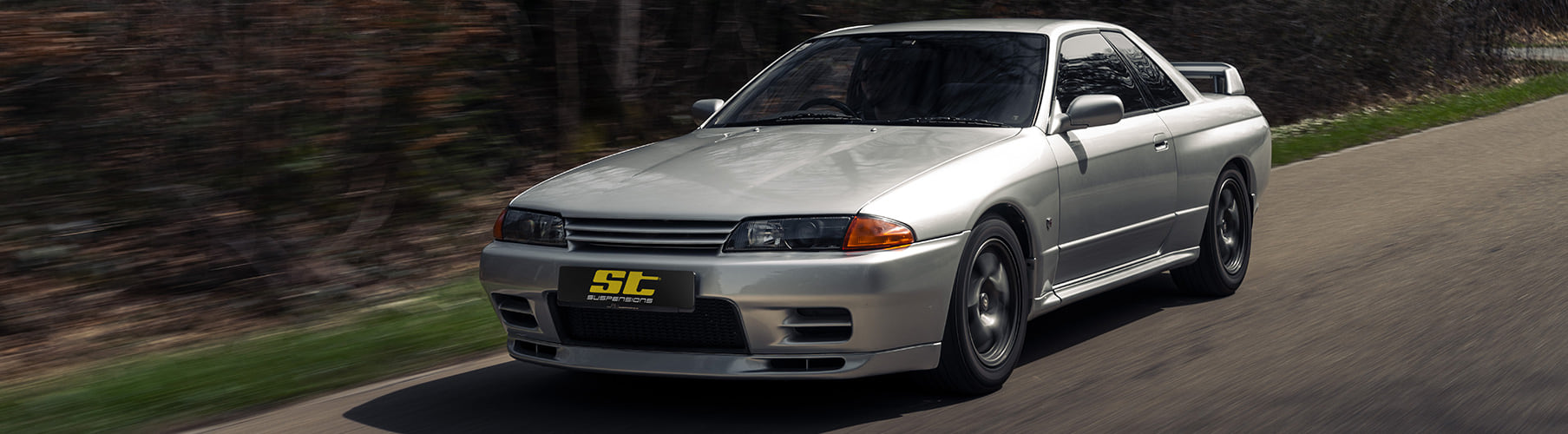 Mit Teilegutachten ist das ST XTA plus 3 Gewindefahrwerk ab sofort für den Nissan Skyline GT-R (R32) erhältlich.