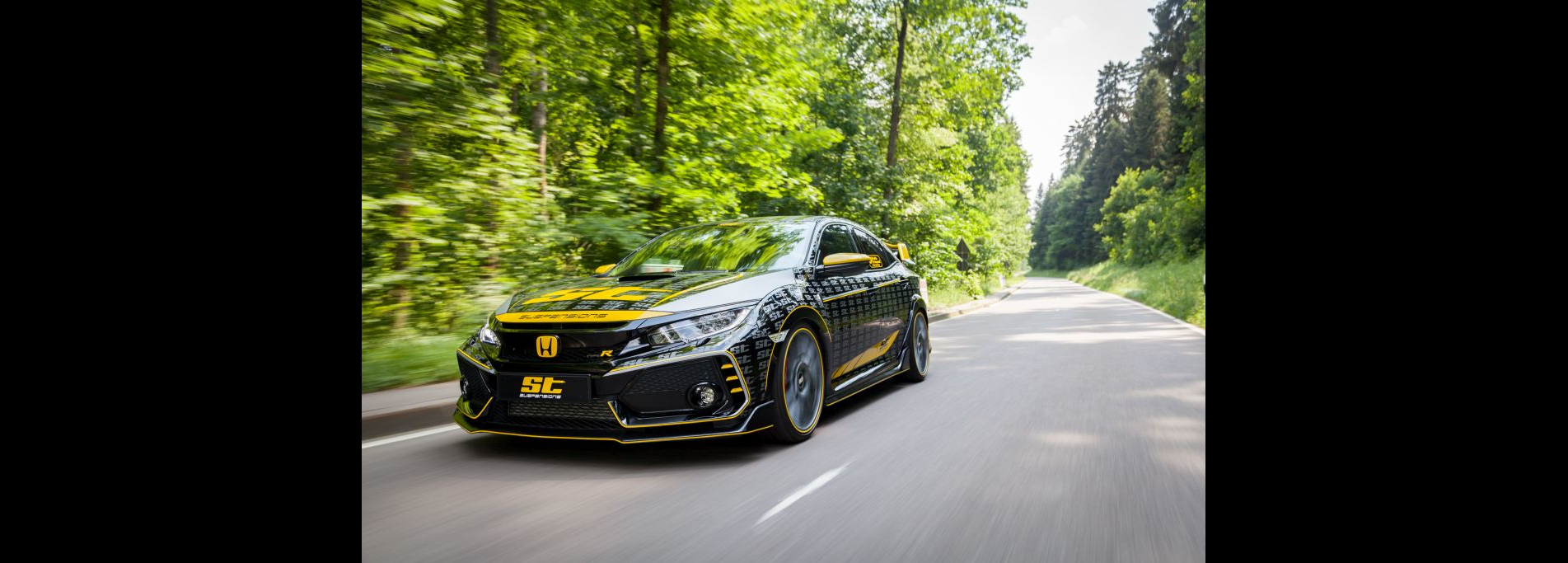 VW Golf Banner